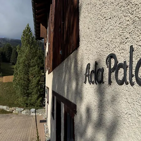 Charming Ski-in Ski-out Mountain Hut * Lenzerheide